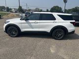 New 2025 Ford Explorer ST-Line w/ ST-Line Street Pack image 4