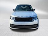 Used 2025 Land Rover Range Rover Autobiography image 3
