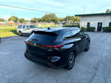 Used 2022 Toyota Highlander XLE image 5