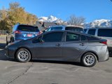 Used 2021 Toyota Prius LE image 4