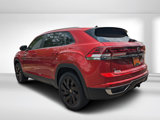 Certified 2025 Volkswagen Atlas Cross Sport SE w/ Black Wheel Package image 6