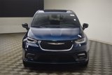 New 2025 Chrysler Pacifica Select image 2