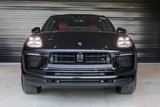 Certified 2025 Porsche Macan image 2