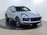 Used 2025 Porsche Cayenne image 3
