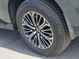 New 2025 Nissan Armada SL image 5
