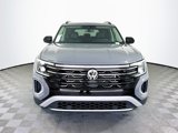 New 2025 Volkswagen Atlas Peak Edition SE image 2