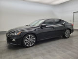 Used 2022 Nissan Altima 2.5 SR image 2
