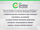 Used 2023 Chrysler Pacifica Limited image 2
