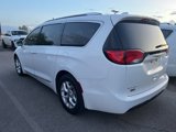 Used 2020 Chrysler Pacifica Limited image 4