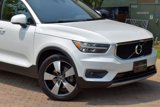 Used 2022 Volvo XC40 T5 Momentum w/ Premium Package image 5