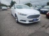 Used 2015 Ford Fusion SE w/ Equipment Group 201A image 3