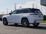New 2025 Jeep Grand Cherokee Summit image 3