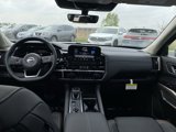 New 2025 Nissan Pathfinder Platinum image 5