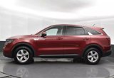 Used 2023 Kia Sorento LX image 5