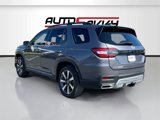 Used 2025 Honda Pilot Touring image 5