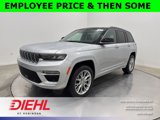 New 2025 Jeep Grand Cherokee Summit image 3