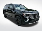 New 2026 Volkswagen Atlas SE image 2