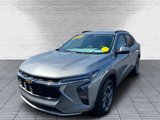 Used 2024 Chevrolet Trax LT image 2