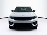 Used 2023 Jeep Grand Cherokee Altitude image 2