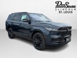 New 2025 Lincoln Navigator Reserve image 3