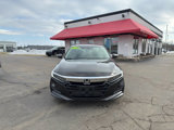 Used 2018 Honda Accord Touring image 2
