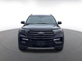 Used 2024 Ford Explorer XLT w/ Equipment Group 202A image 4