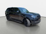 Used 2025 Land Rover Range Rover SE image 3