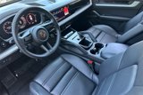 Used 2024 Porsche Cayenne image 4