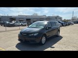 Used 2023 Chrysler Voyager LX image 2