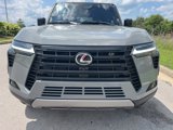 Used 2025 Lexus GX 550 image 2