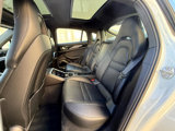 Used 2019 Porsche Panamera 4 image 4