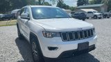 Used 2018 Jeep Grand Cherokee Laredo image 4