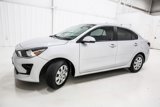 Used 2023 Kia Rio LX image 3