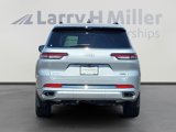 New 2025 Jeep Grand Cherokee L Overland w/ Luxury Tech Group IV image 4