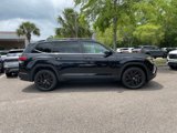 New 2025 Volkswagen Atlas SE image 2