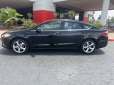 Used 2016 Ford Fusion SE w/ Equipment Group 201A image 4
