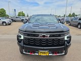 Used 2025 Chevrolet Silverado 1500 ZR2 w/ Technology Package image 2
