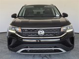 Used 2022 Volkswagen Taos SE image 3