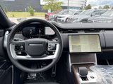 New 2025 Land Rover Range Rover Long Wheelbase SE image 4
