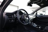 Certified 2024 Porsche Macan image 4