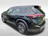 Used 2024 Nissan Rogue S image 4