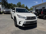 Used 2019 Toyota Highlander AWD V6 image 4
