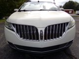 Used 2013 Lincoln MKX FWD image 2