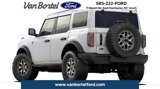 Used 2025 Ford Bronco Badlands image 2