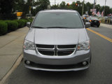 Used 2019 Dodge Grand Caravan SXT image 2