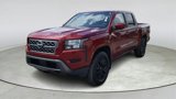 Used 2023 Nissan Frontier SV image 3
