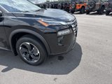 Used 2025 Nissan Rogue SV image 4