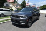 Used 2023 Jeep Grand Cherokee 4WD 4xe image 2
