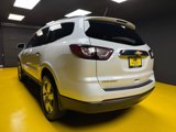 Used 2017 Chevrolet Traverse LT w/ Style and Technology Package image 4