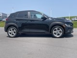 Used 2022 Hyundai Kona SEL image 2